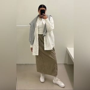 Corduroy cargo skirt